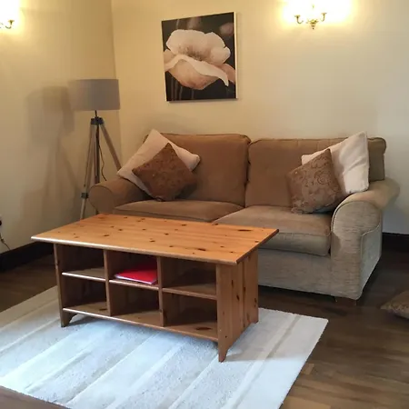 Acorn 1 Apartment